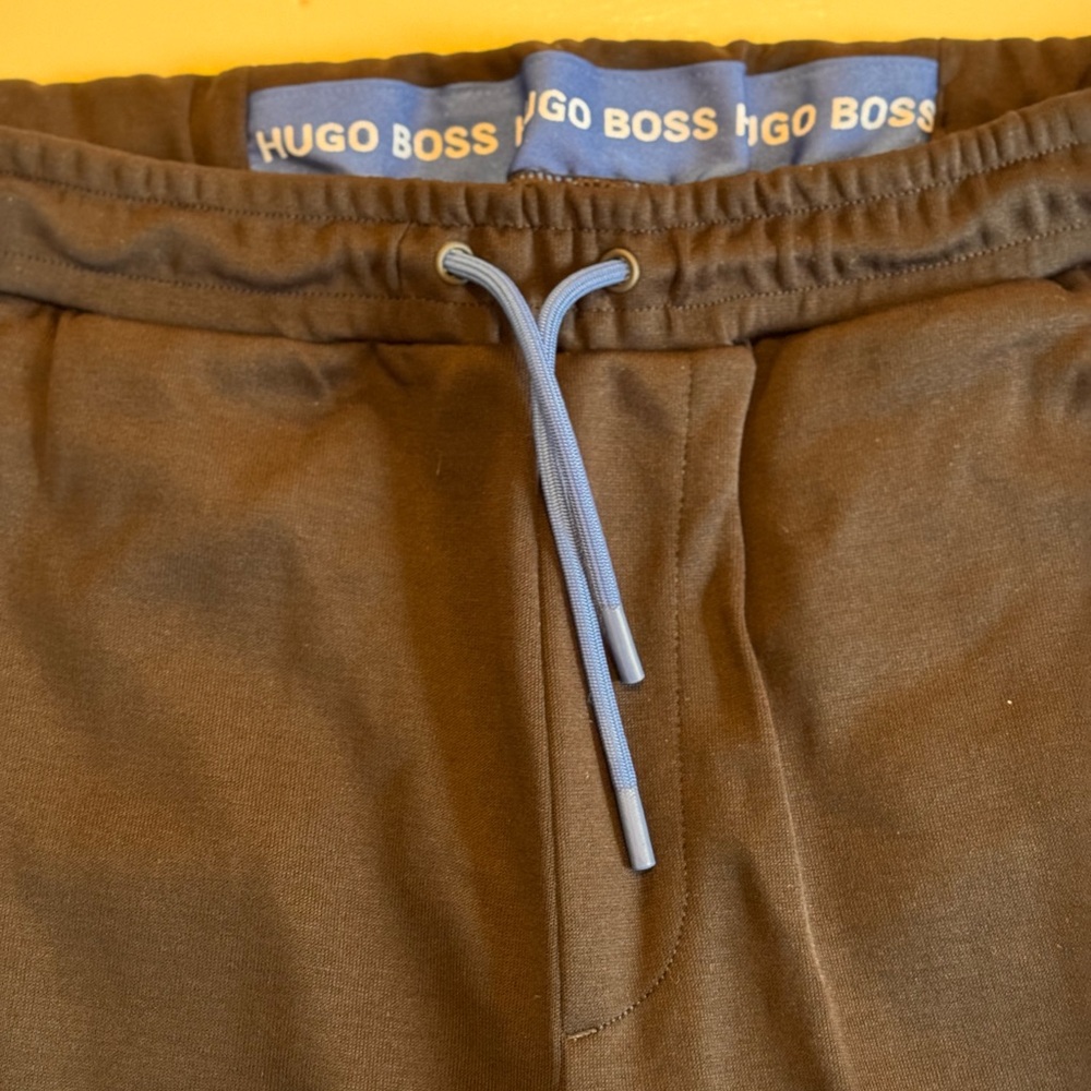 Hugo Boss Sweatpants - Picture 5 of 5